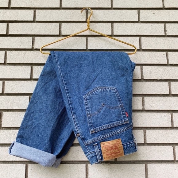 Levi's Denim - Vintage Levi’s 550 Relaxed Tapered Leg Mom Jeans
